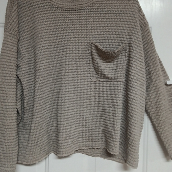 🦄 Free People Beige Waffle Knit Sweater M Oversized 24" Pit - Picture 5 of 9